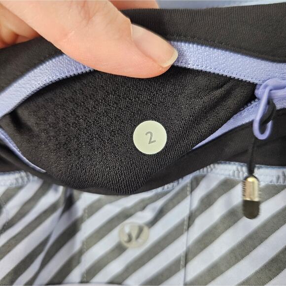 Lululemon Run Classic Stripe Polar Haze Black Pace Setter Skirt 2 - Picture 8 of 11